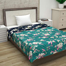 Load image into Gallery viewer, Divine Casa Microfiber Comforter/Blanket/Quilt/Duvet Lightweight, All Weather, Reversible Single Comforter Set of 2, Green and Blue- Abstract (110 GSM) - Home Decor Lo