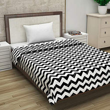 Load image into Gallery viewer, Divine Casa 110 GSM Quilted Duvets Single Bed Comforters Blanket for Winter, Black & White - Home Decor Lo