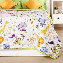 Load image into Gallery viewer, Amazon Brand - Solimo Animal Farm Microfibre Printed Quilt Blanket, Double, 120 GSM, White - Home Decor Lo