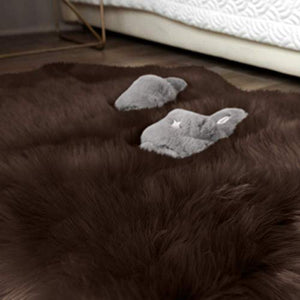 Yazlyn Collection Modern Fluffy Rug (Brown, Faux Fur, 1.3 X 2 Feet) - Home Decor Lo