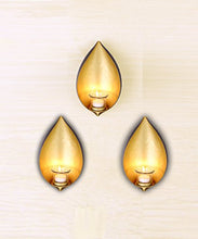 Load image into Gallery viewer, Hosley Decorative Eye Shaped Iron Wall Sconce with Tealight Set Of 3 (14 cm x 9.5 cm x 25.5 cm, Gold) - Home Decor Lo