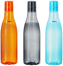 Load image into Gallery viewer, Amazon Brand - Solimo Plastic Fridge Bottle Set (3 pieces, 1L, Checkered pattern, Multicolour) - Home Decor Lo